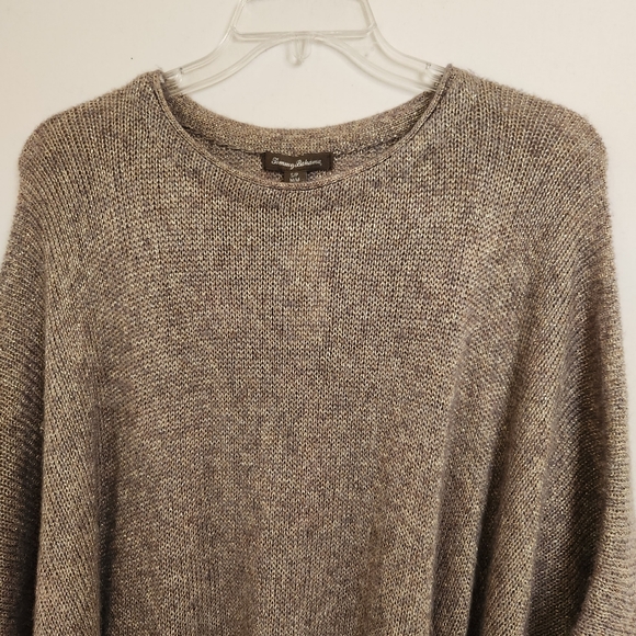 NWT Tommy Bahama Oversized Pullover with Gold Metal Fibers womens size s… - Picture 3 of 17